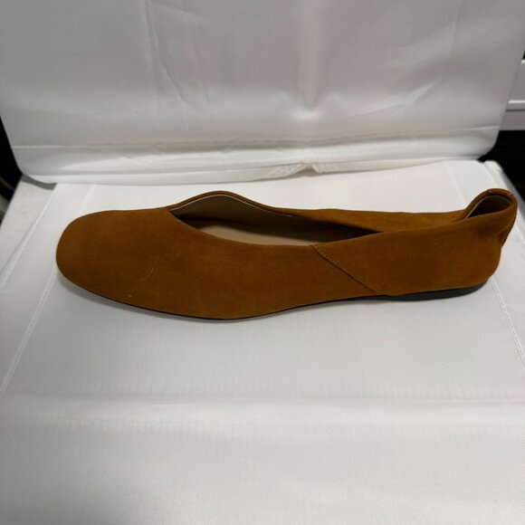 Banana Republic Brown Suede Flats - Picture 3 of 4